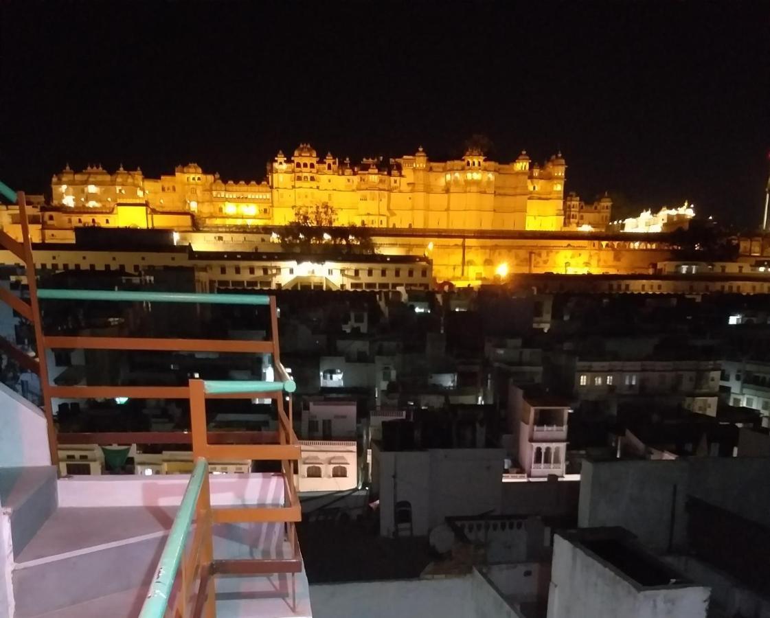 אודייפור City And Palace View Guest House מראה חיצוני תמונה