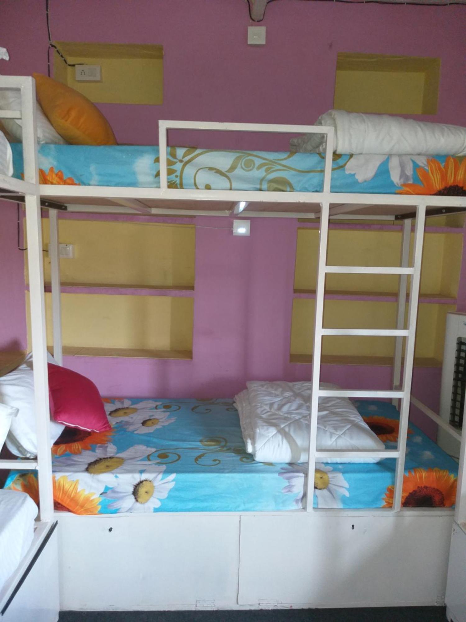 אודייפור City And Palace View Guest House חדר תמונה